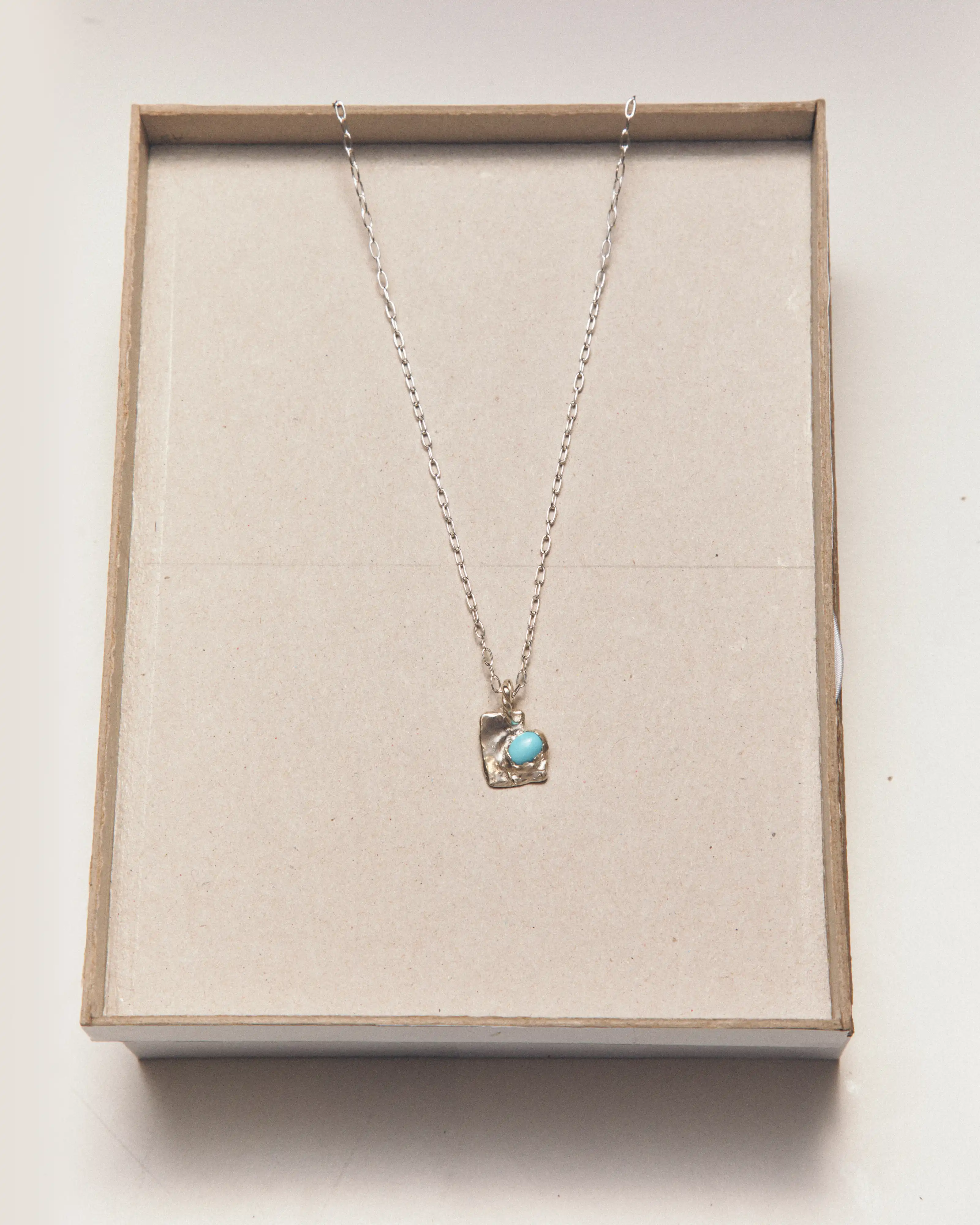 Diciembre Necklace - Image 3