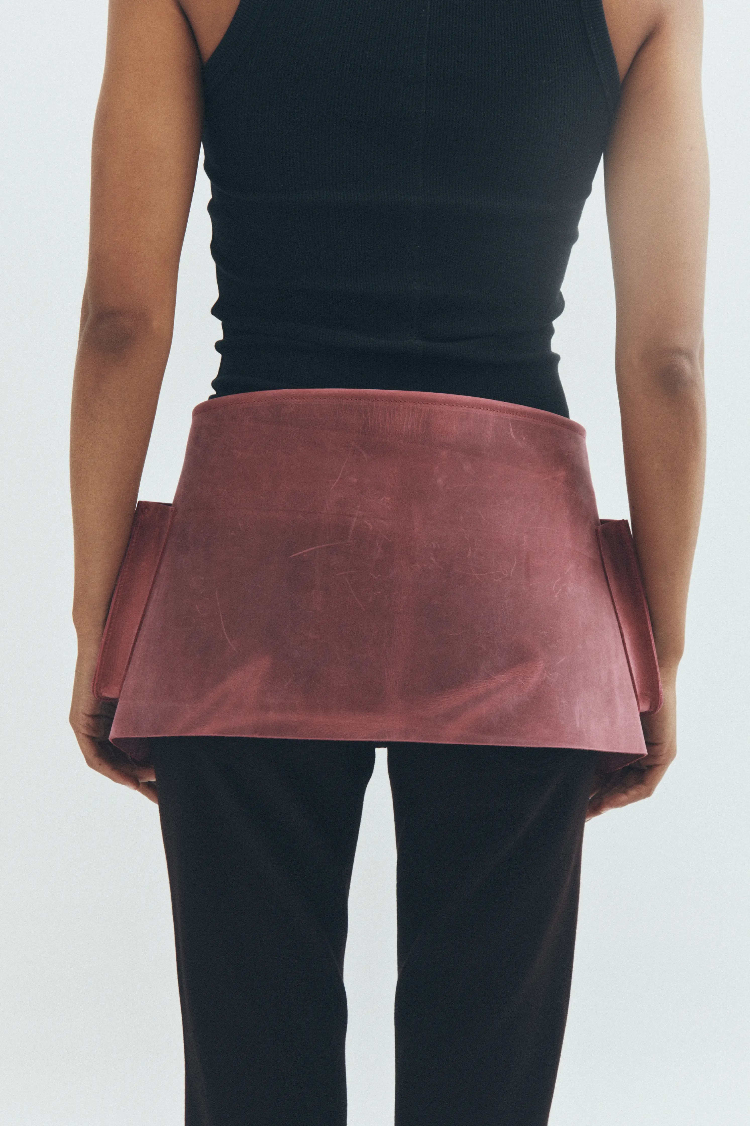 Espina Apron Fuchsia - Image 4