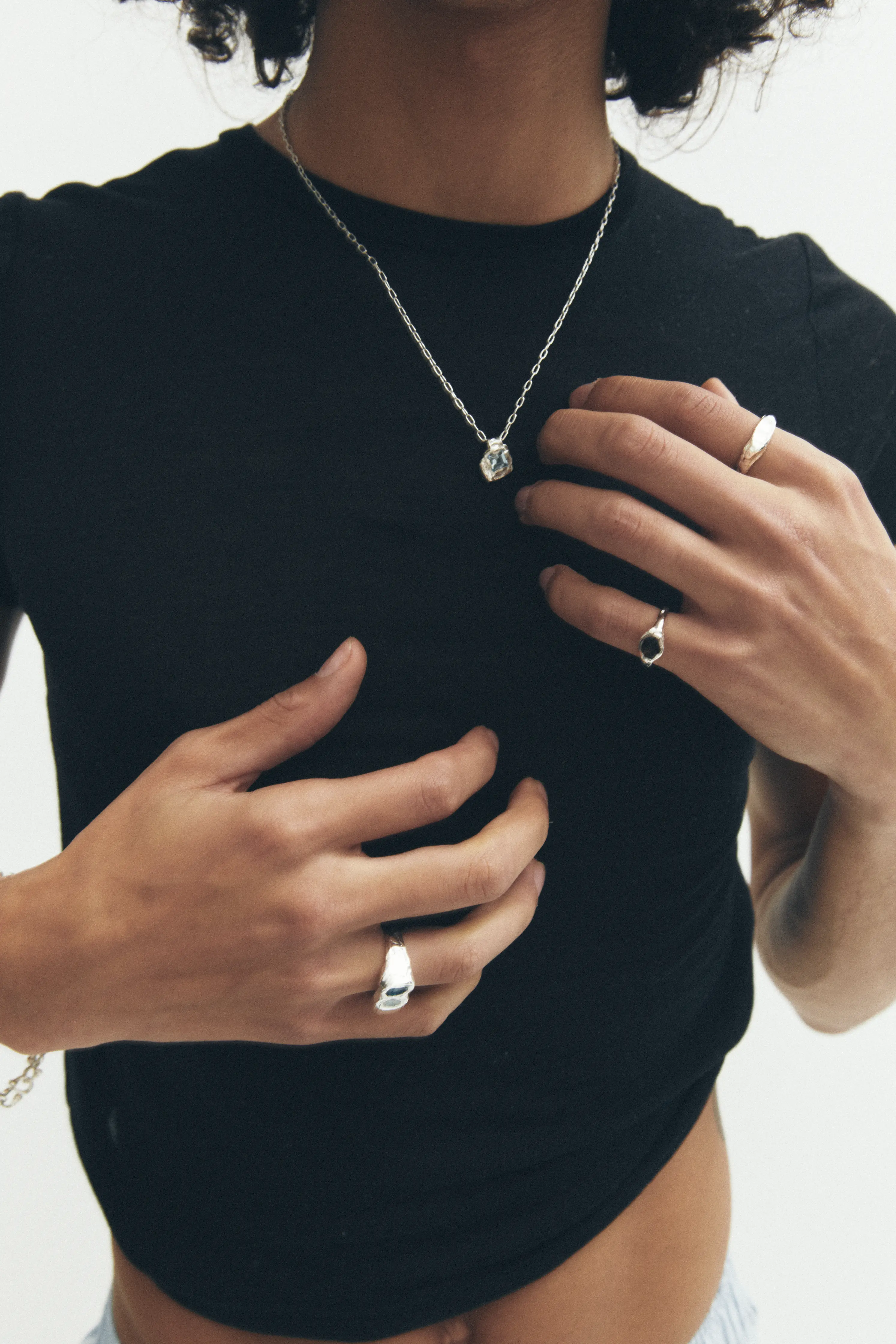 Marzo Necklace - Image 5