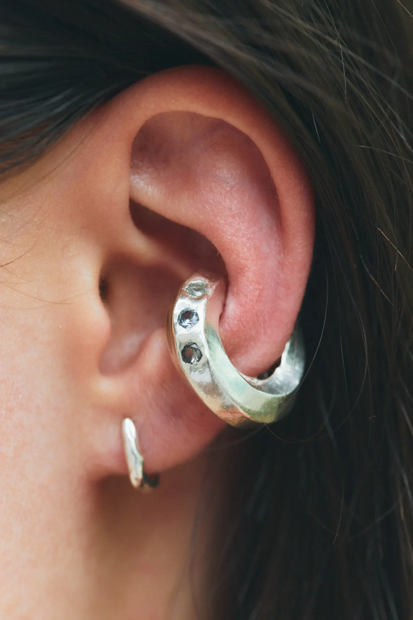 Sol y Sombra Ear Cuff - Image 3